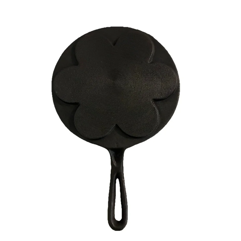 Vintage Plett Pan Cast Iron 9